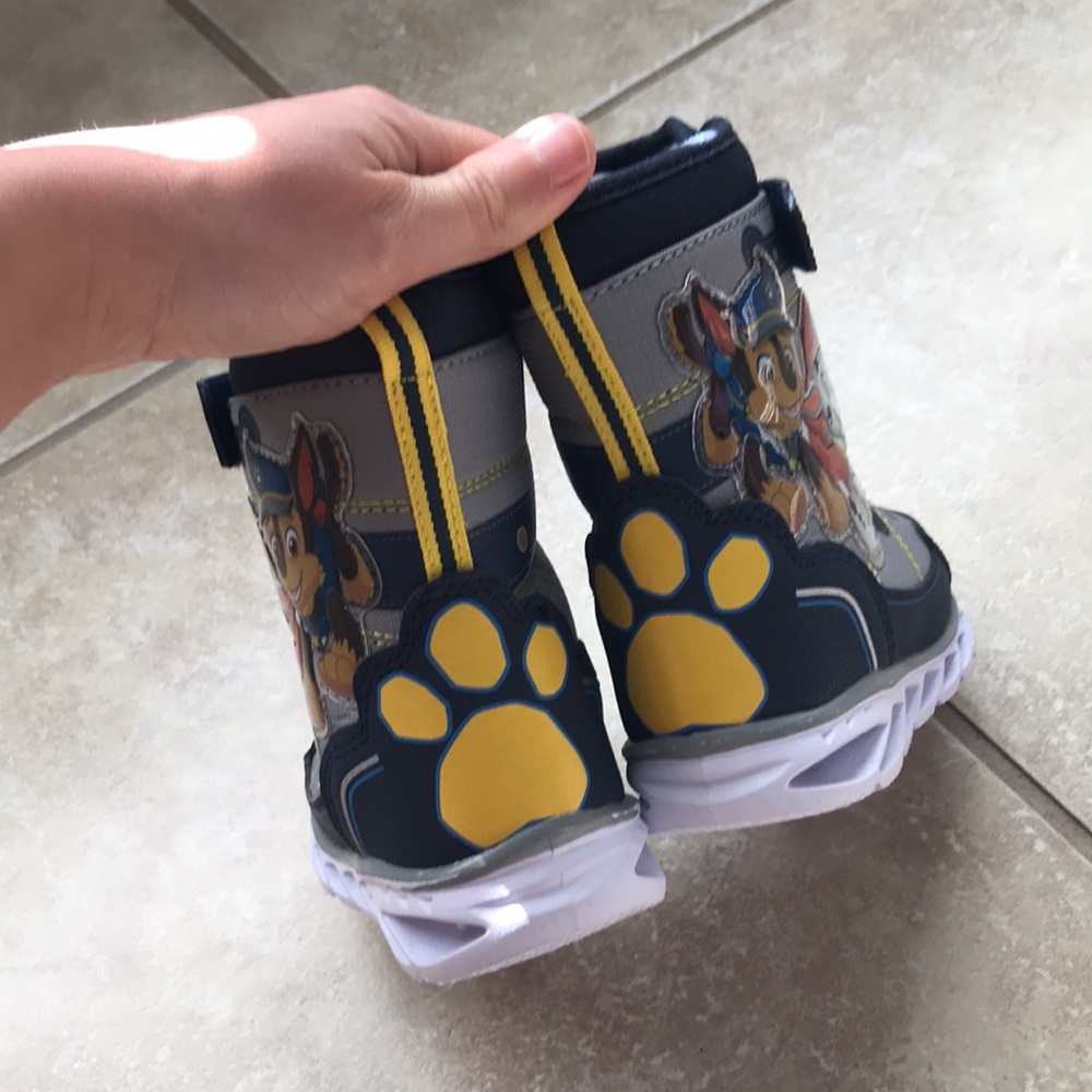 Kids shoes - Picture 3 of 4